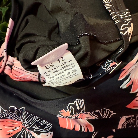 FirPearl Black and Pink One Piece Swimsuit with Tropical Design NWOT - Picture 7 of 7